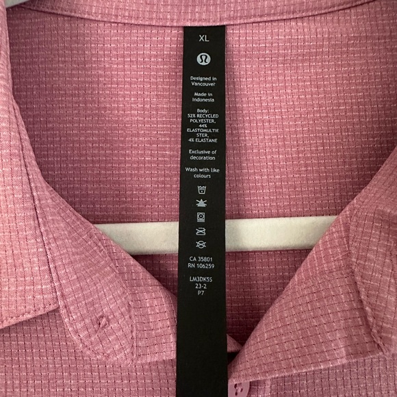 Lululemon Men’s Pink Casual Button Up Shirt - Picture 3 of 3